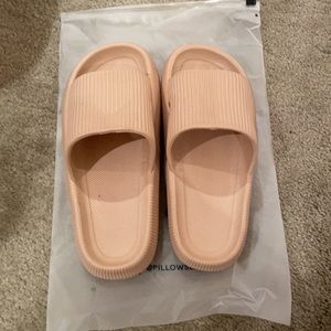 Pillow Slides